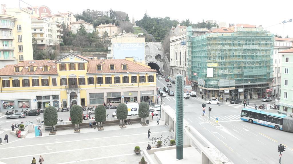 B&B Piazza Goldoni Trieste Exterior photo